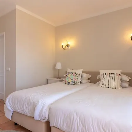 Front Line Townhouse N 9 In Sea Views * Ferragudo (Faro)