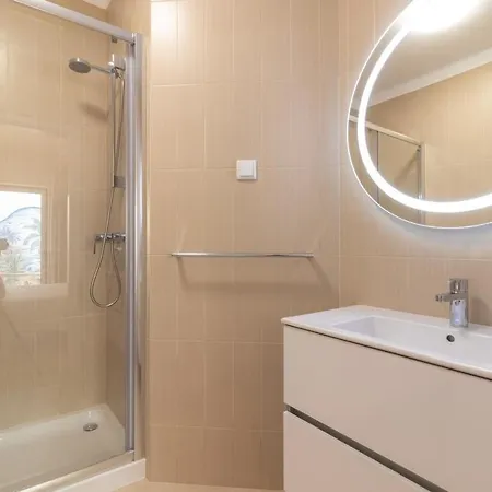 Front Line Townhouse N 9 In Sea Views * Ferragudo