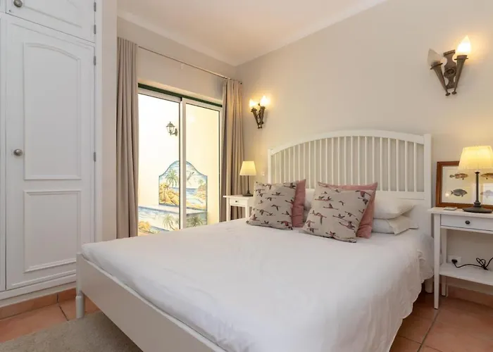 Ferienhaus Front Line Townhouse N 9 In Sea Views Ferragudo (Faro)