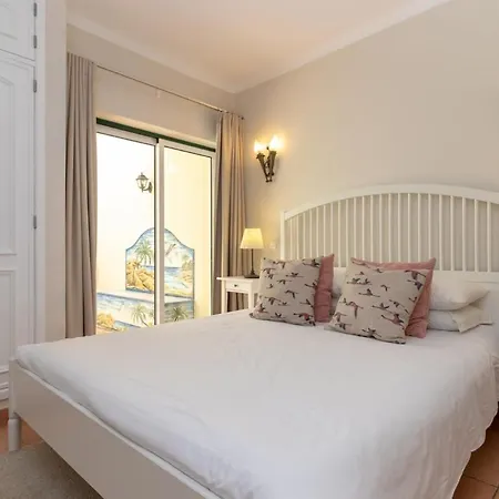 Front Line Townhouse N 9 In Ferragudo Sea Views * Ferragudo (Faro)