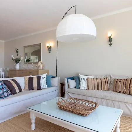 Front Line Townhouse N 9 In Sea Views