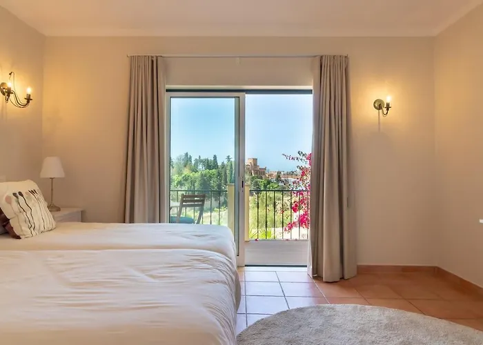 Front Line Townhouse N 9 In Sea Views 度假居 费拉古多